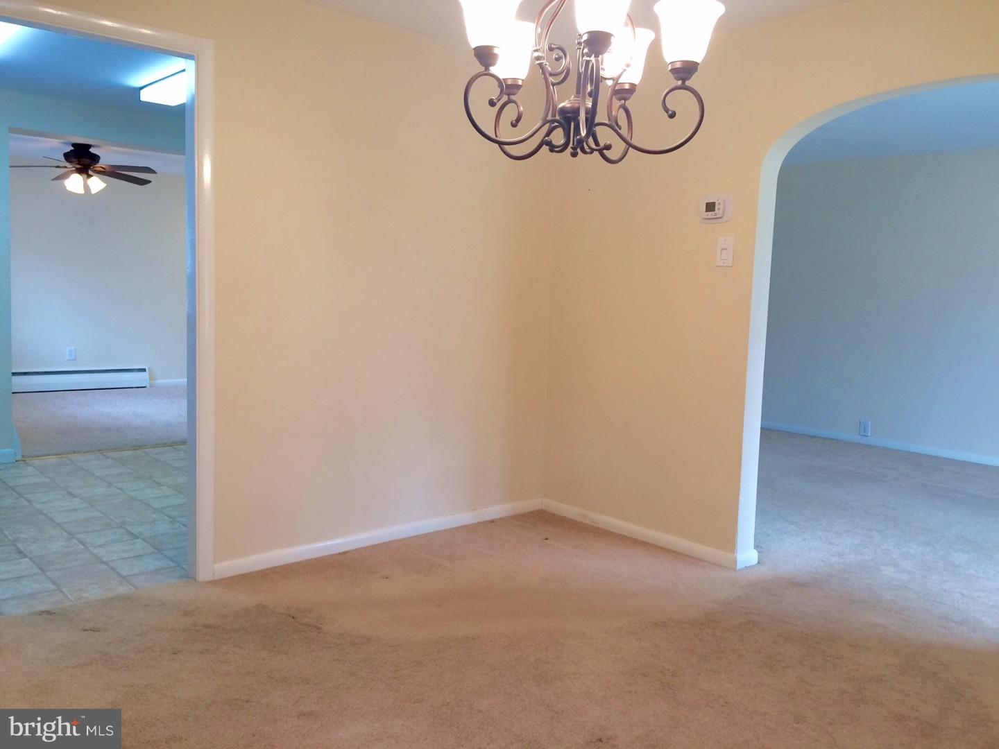 757 Braxton Road Ridley Park, PA 19078 - Photo 4 of 25 Gallery Image 4