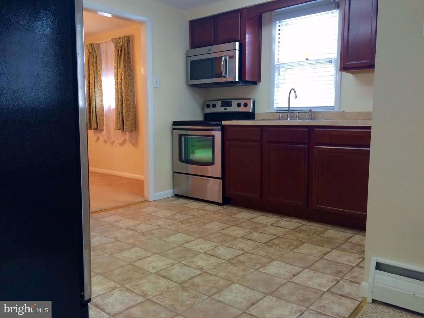 757 Braxton Road Ridley Park, PA 19078 - Photo 7 of 25 Gallery Image 7