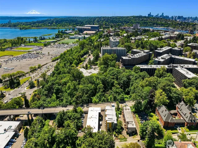 an aerial view of multiple house