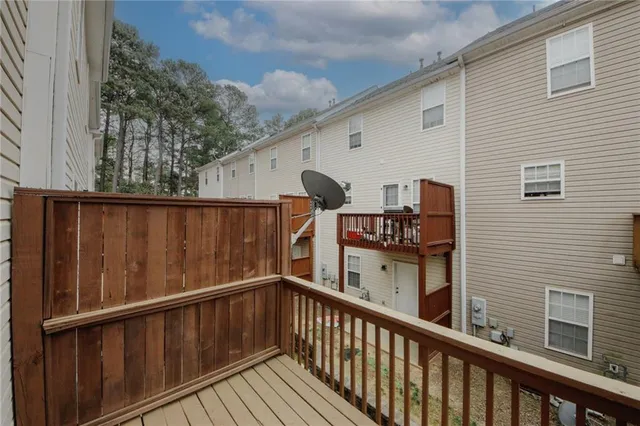 $297,000 | 5364 Hickory Knoll Northwest, Norcross, GA 30071