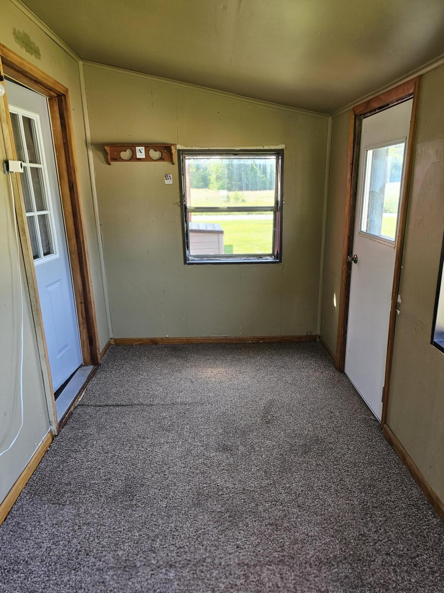36550 County Road 352 Decatur, MI 49045 - Photo 10 of 29 Back Porch a