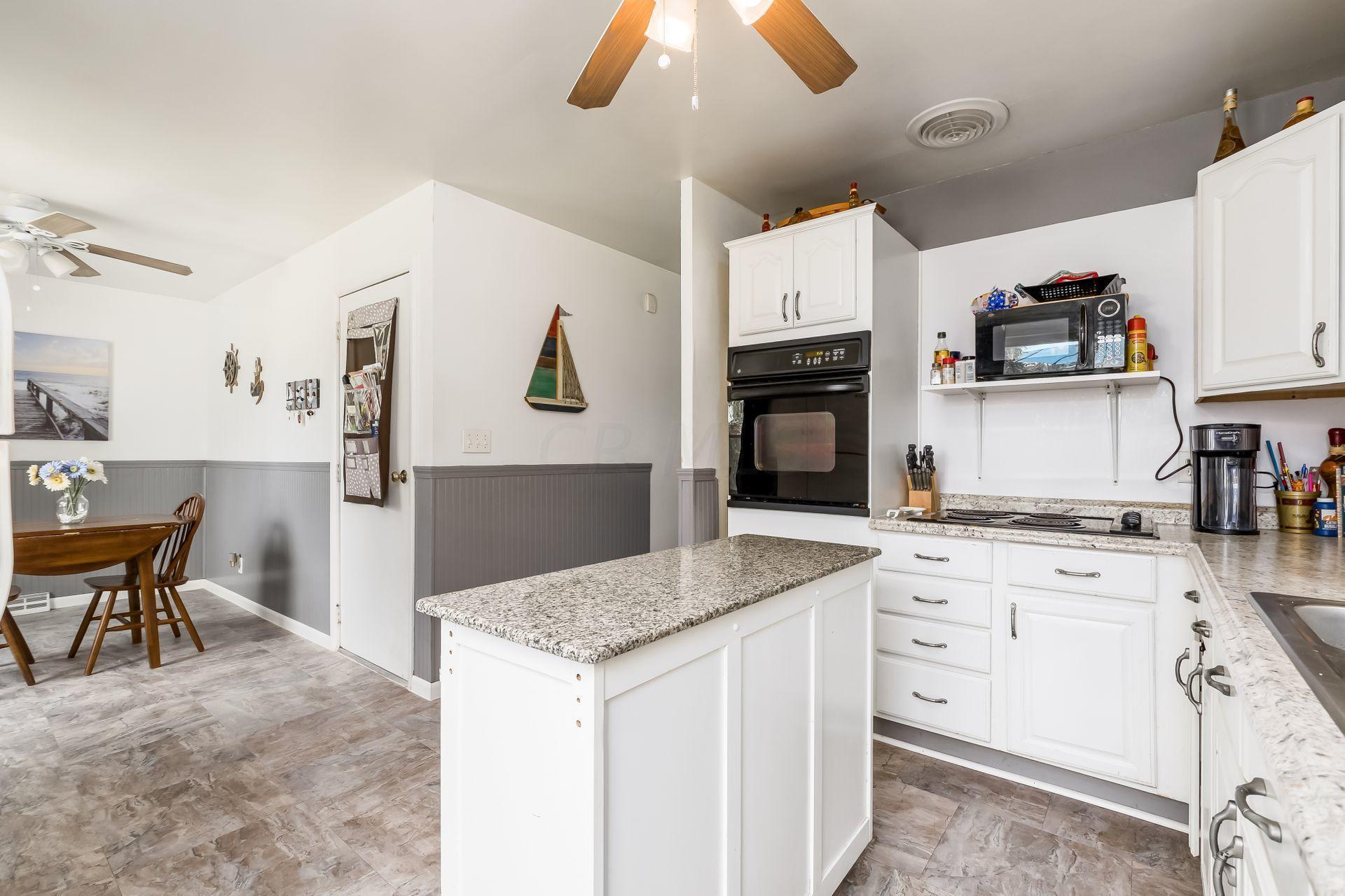 206 Putnam Road Heath, OH 43056 - Photo 8 of 31 Gallery Image 8