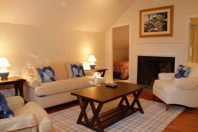 113 Upper Main Street Edgartown, MA 02539 - Photo 11 of 16 Gallery Image 11