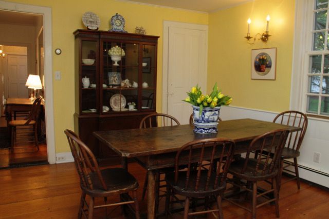 113 Upper Main Street Edgartown, MA 02539 - Photo 6 of 16 dining room