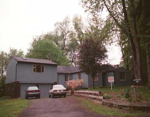 3800 Greenfield Road Allison Park, PA 15101 - Photo 1 of 1 Gallery Image 1