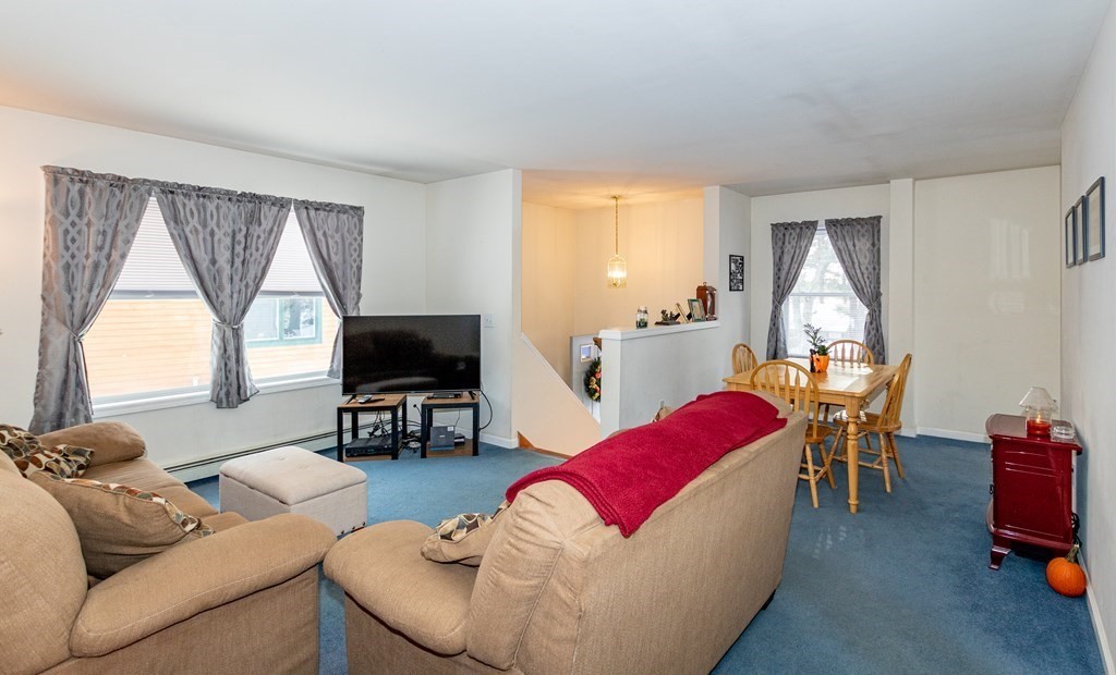 4 Lakeview Road Webster, MA 01570 - Photo 12 of 38