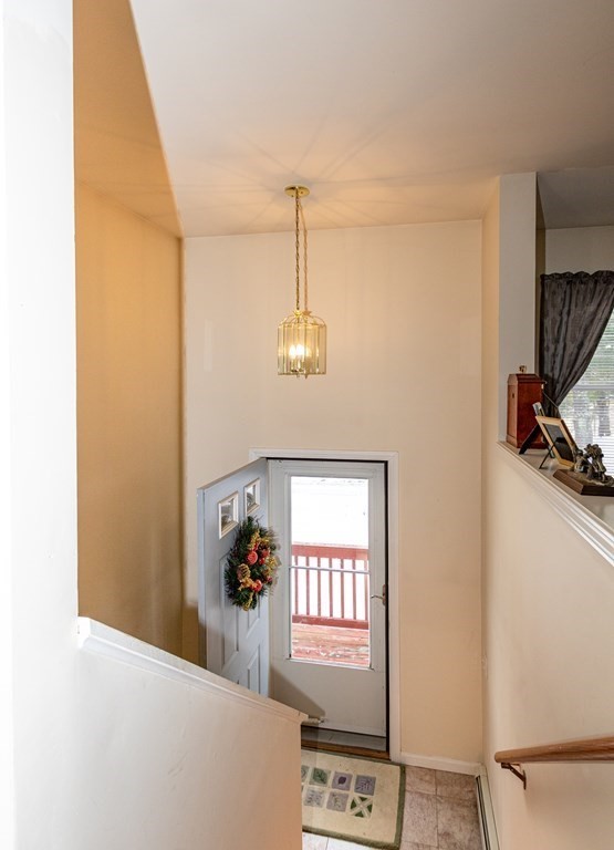 4 Lakeview Road Webster, MA 01570 - Photo 10 of 38