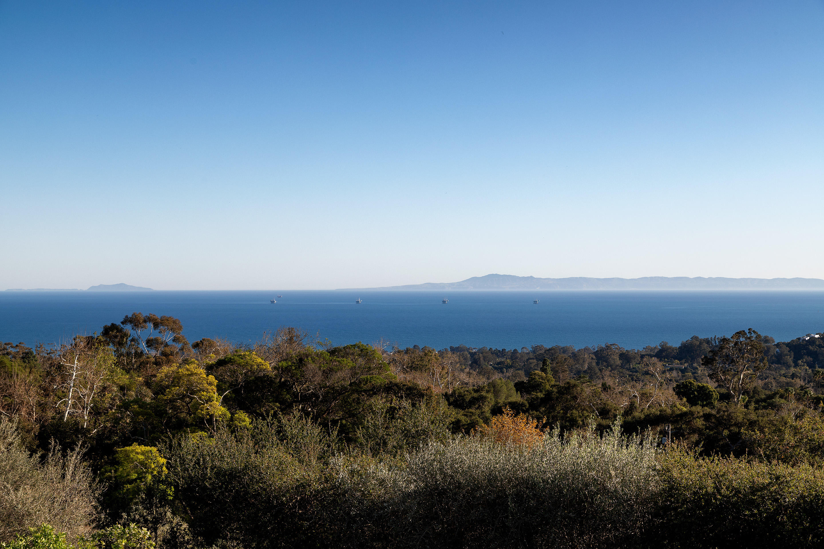 1188 East Mountain Drive Montecito, CA 93108 - Photo 38 of 44 an aerial view of multiple house