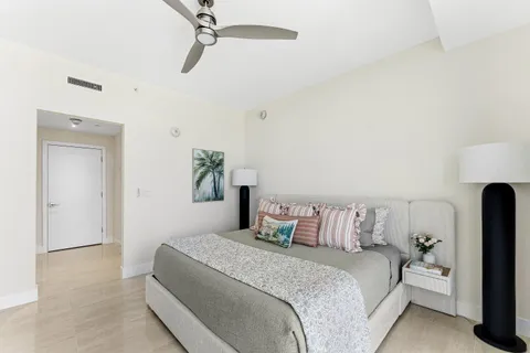 $3,250,000 | 3100 North Ocean Drive, Unit 1702P, Singer Island, FL 33404