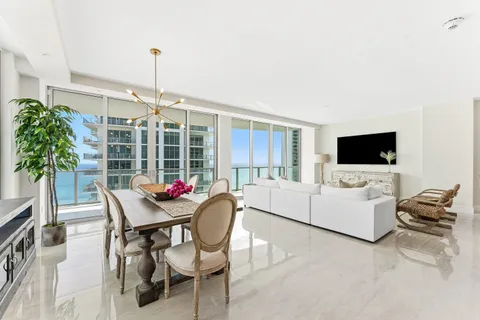 $3,250,000 | 3100 North Ocean Drive, Unit 1702P, Singer Island, FL 33404