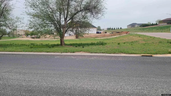 $80,000 | 1 East 20th (blk Avenue, Torrington, WY 82240