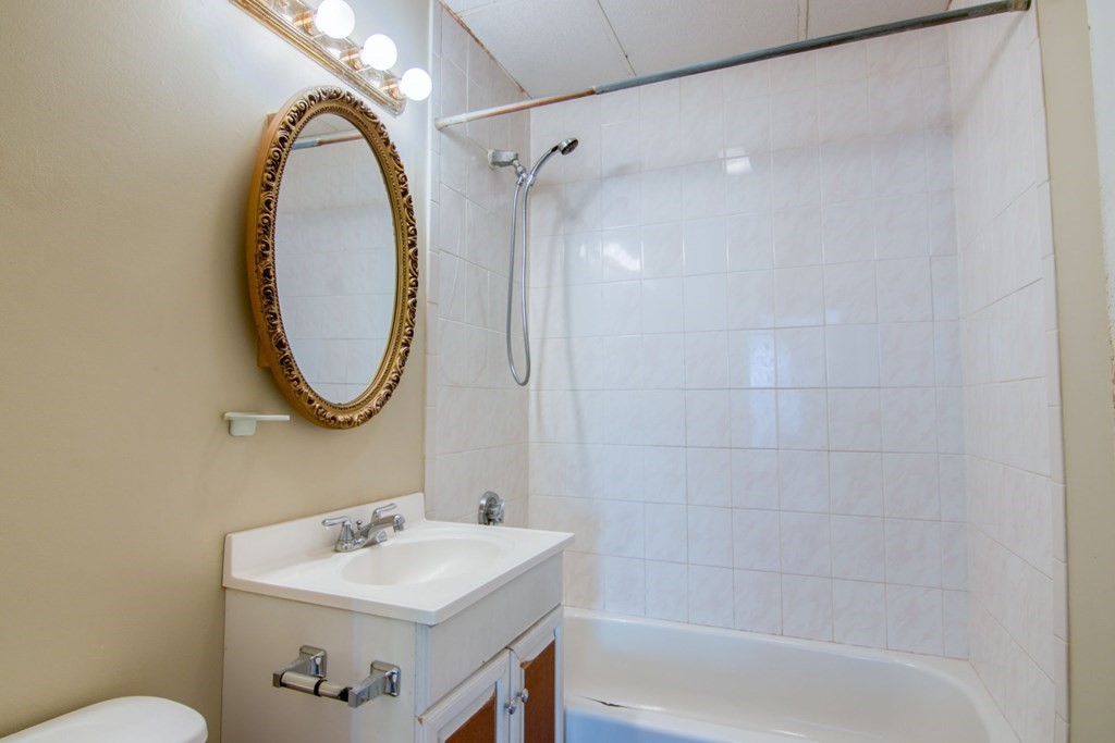 14 Ashmont Street Springfield, MA 01108 - Photo 20 of 29 Gallery Image 20