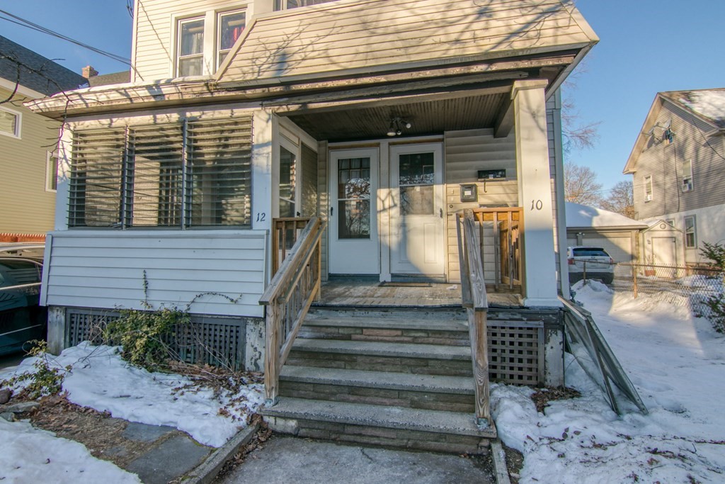 14 Ashmont Street Springfield, MA 01108 - Photo 4 of 29 Gallery Image 4
