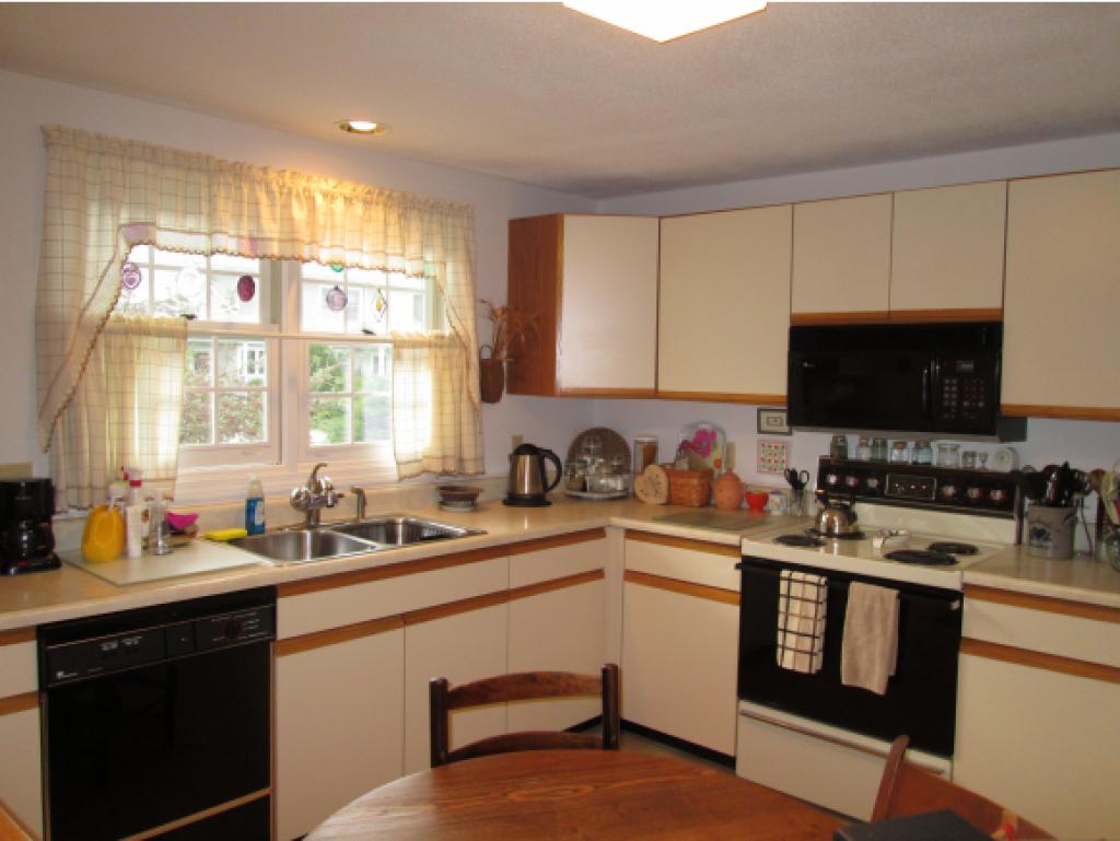 20 Long Hill Road, Unit 20 Peterborough, NH 03458 - Photo 3 of 25