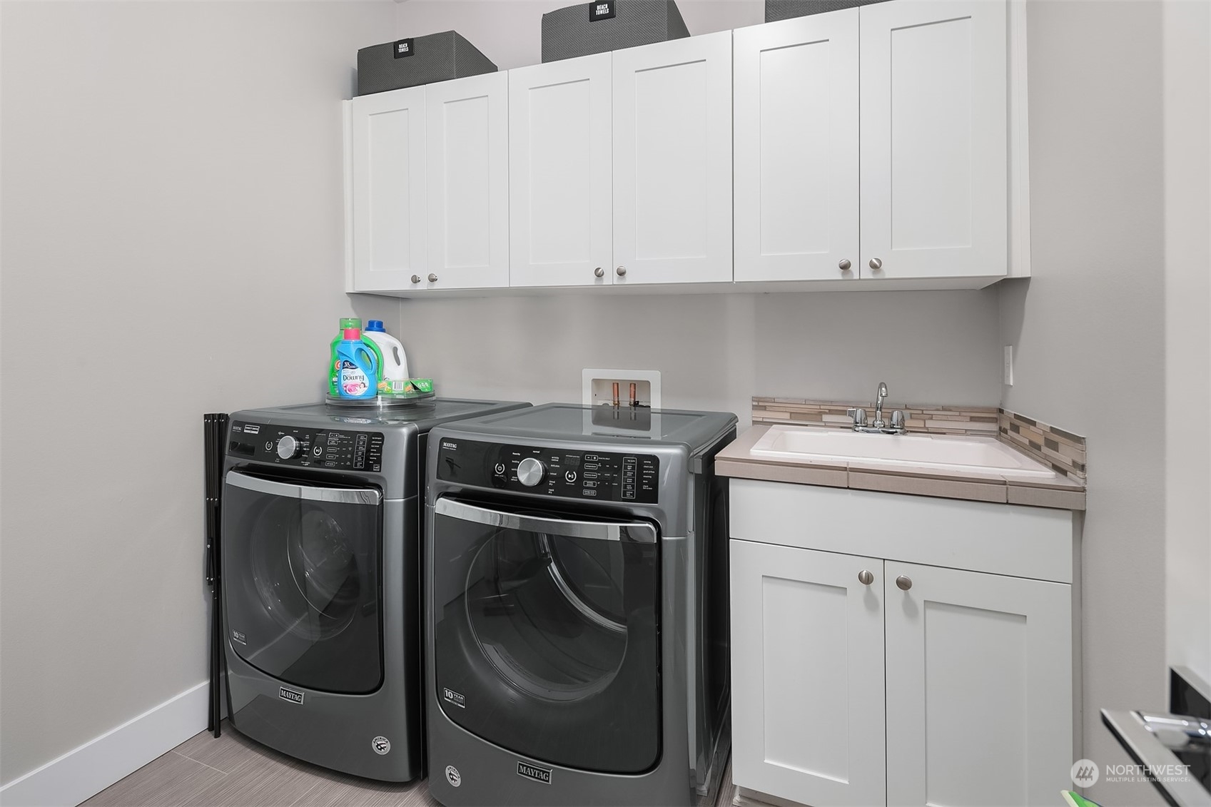 8721 218th Street Southwest Edmonds, WA 98026 - Photo 16 of 34