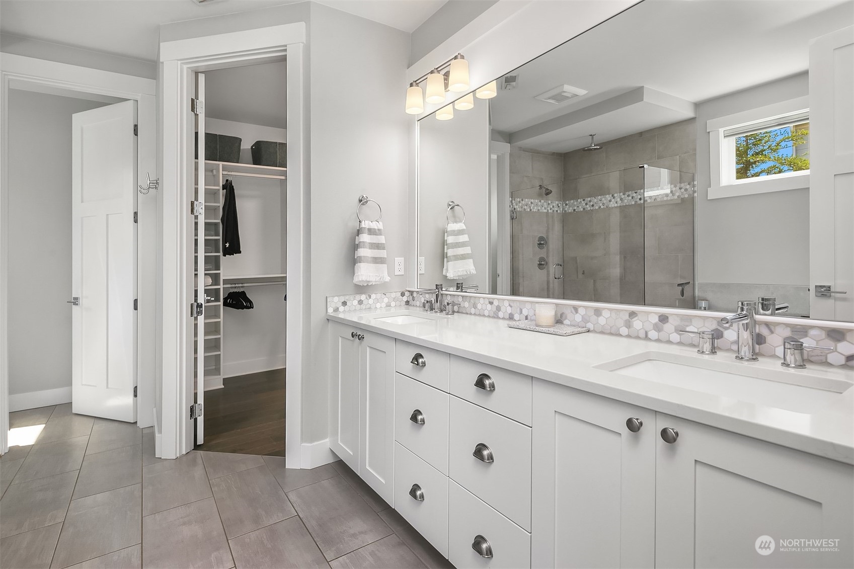 8721 218th Street Southwest Edmonds, WA 98026 - Photo 19 of 34