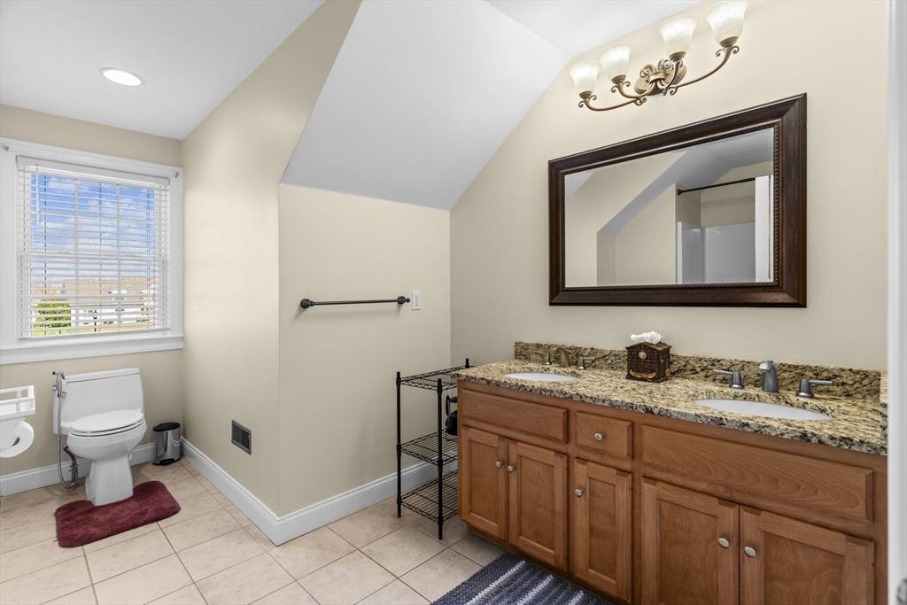 95 Meetinghouse Road, Unit 38 Norfolk, MA 02056 - Photo 20 of 30 Gallery Image 20