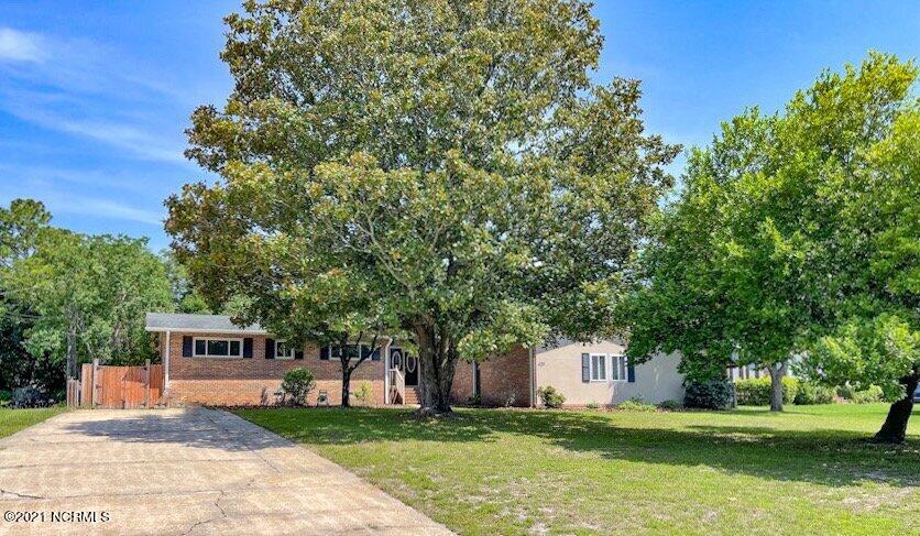 429 Windemere Road Wilmington, NC 28405 - Photo 1 of 45 Q29nREEdT6q0Oqx-G6v4rA