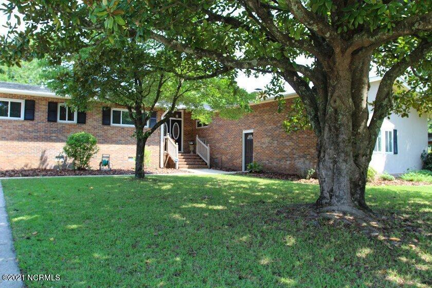 429 Windemere Road Wilmington, NC 28405 - Photo 3 of 45 VGnu0REaSSmV23KwGh88gA
