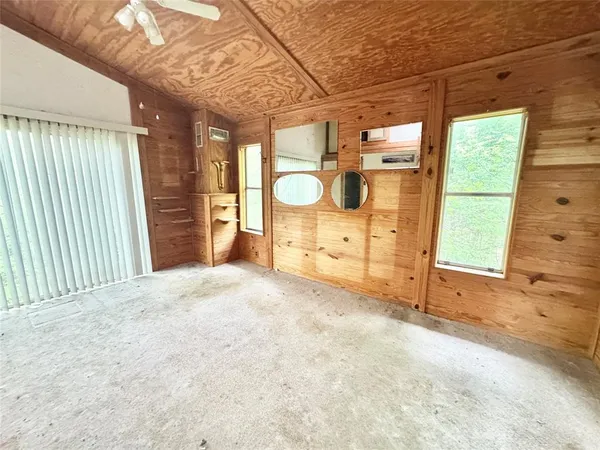 $175,000 | 320 Hillside Ln Valley View, Valley View, TX 76272