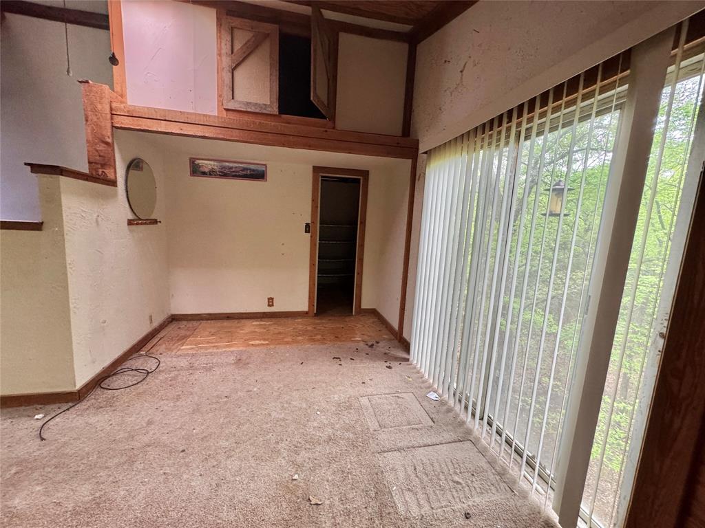 320 Hillside Ln Valley View Valley View, TX 76272 - Photo 16 of 29