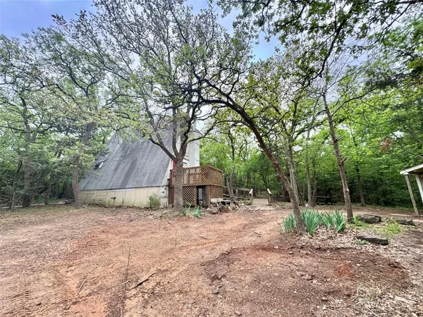 $175,000 | 320 Hillside Ln Valley View, Valley View, TX 76272