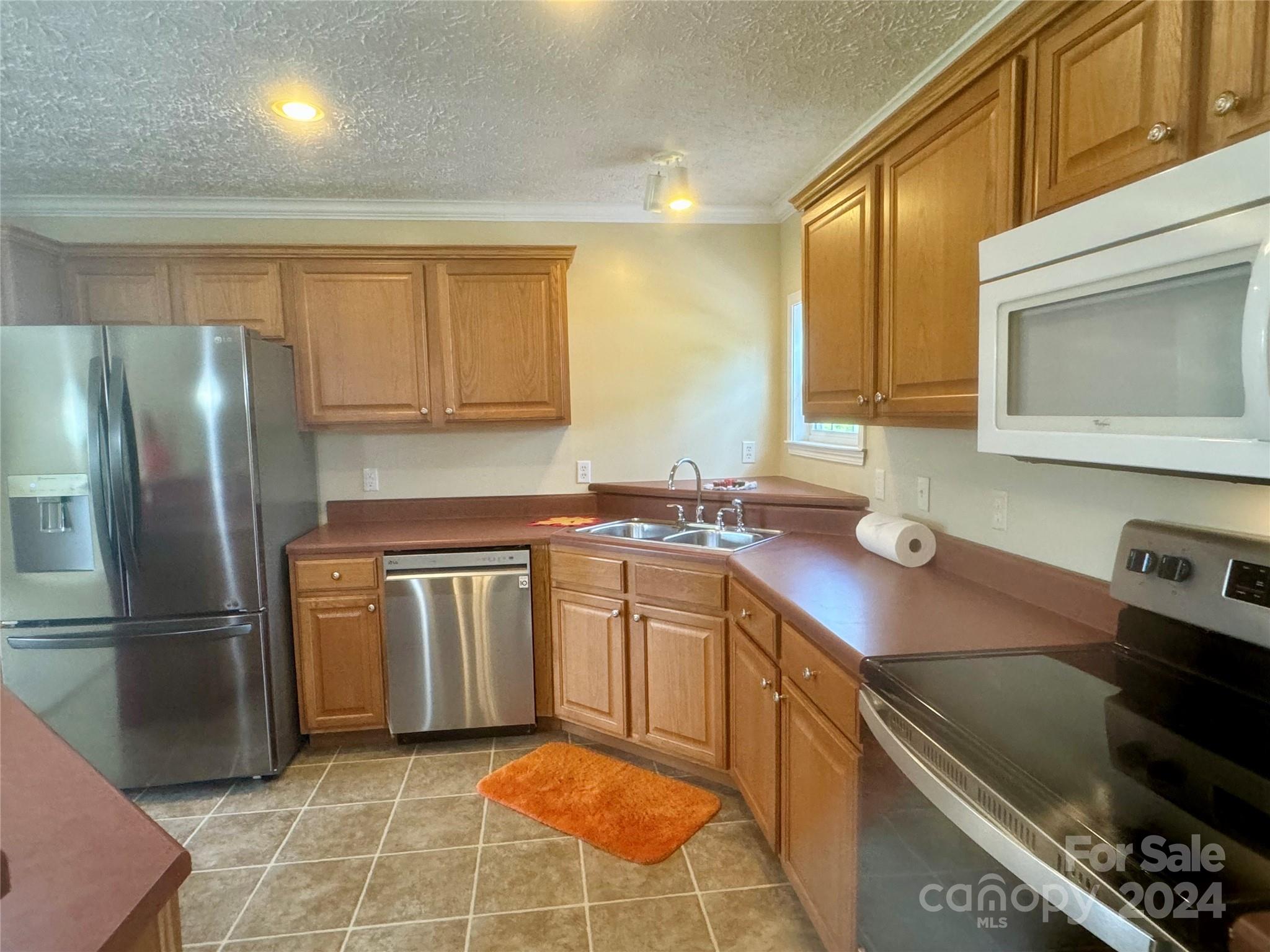 29 Little Hungry Road Hendersonville, NC 28792 - Photo 8 of 27 Gallery Image 8