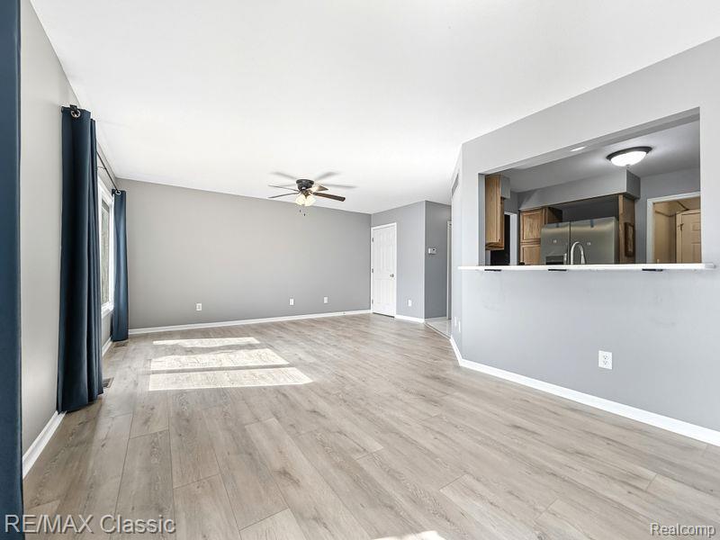 27820 Reo Road Grosse Ile, MI 48138 - Photo 8 of 45