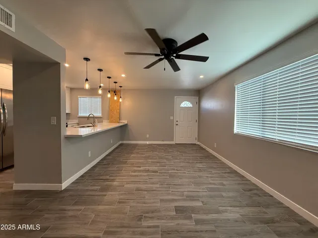 $1,195 | 6637 North 27th Avenue, Phoenix, AZ 85017