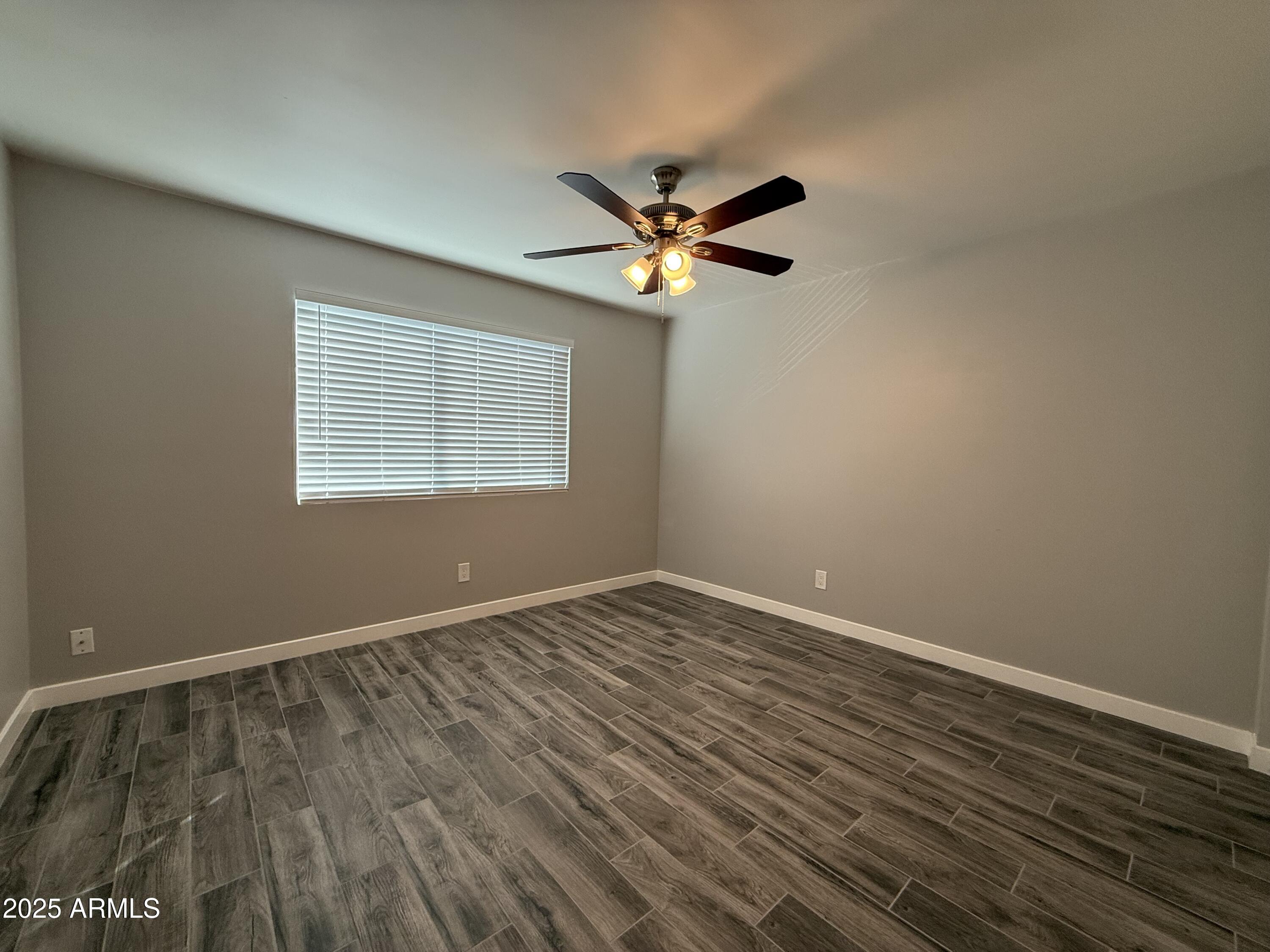 6637 North 27th Avenue Phoenix, AZ 85017 - Photo 15 of 17 IMG_5498