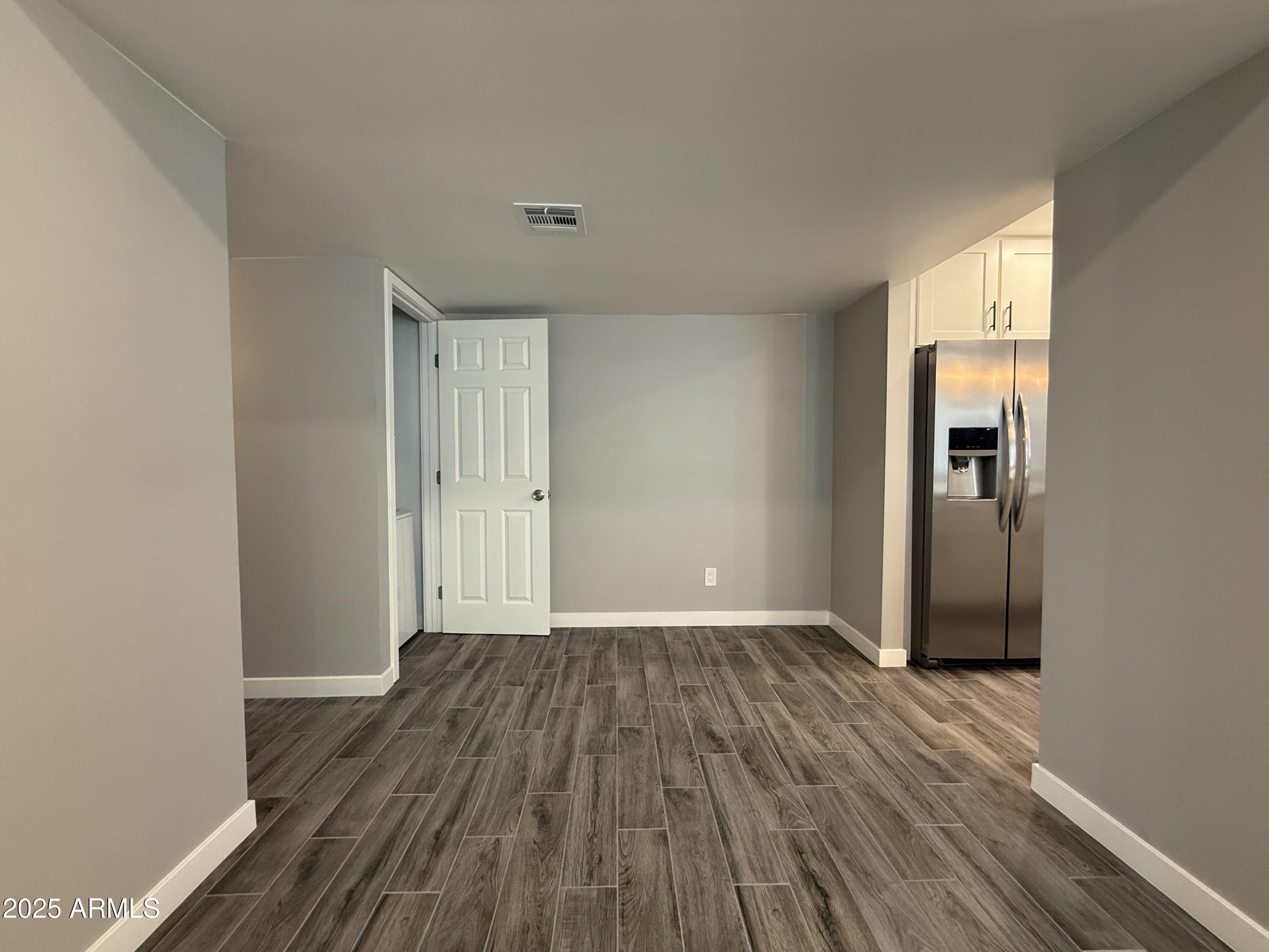 6637 North 27th Avenue Phoenix, AZ 85017 - Photo 4 of 17 IMG_5486