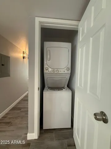 $1,195 | 6637 North 27th Avenue, Phoenix, AZ 85017