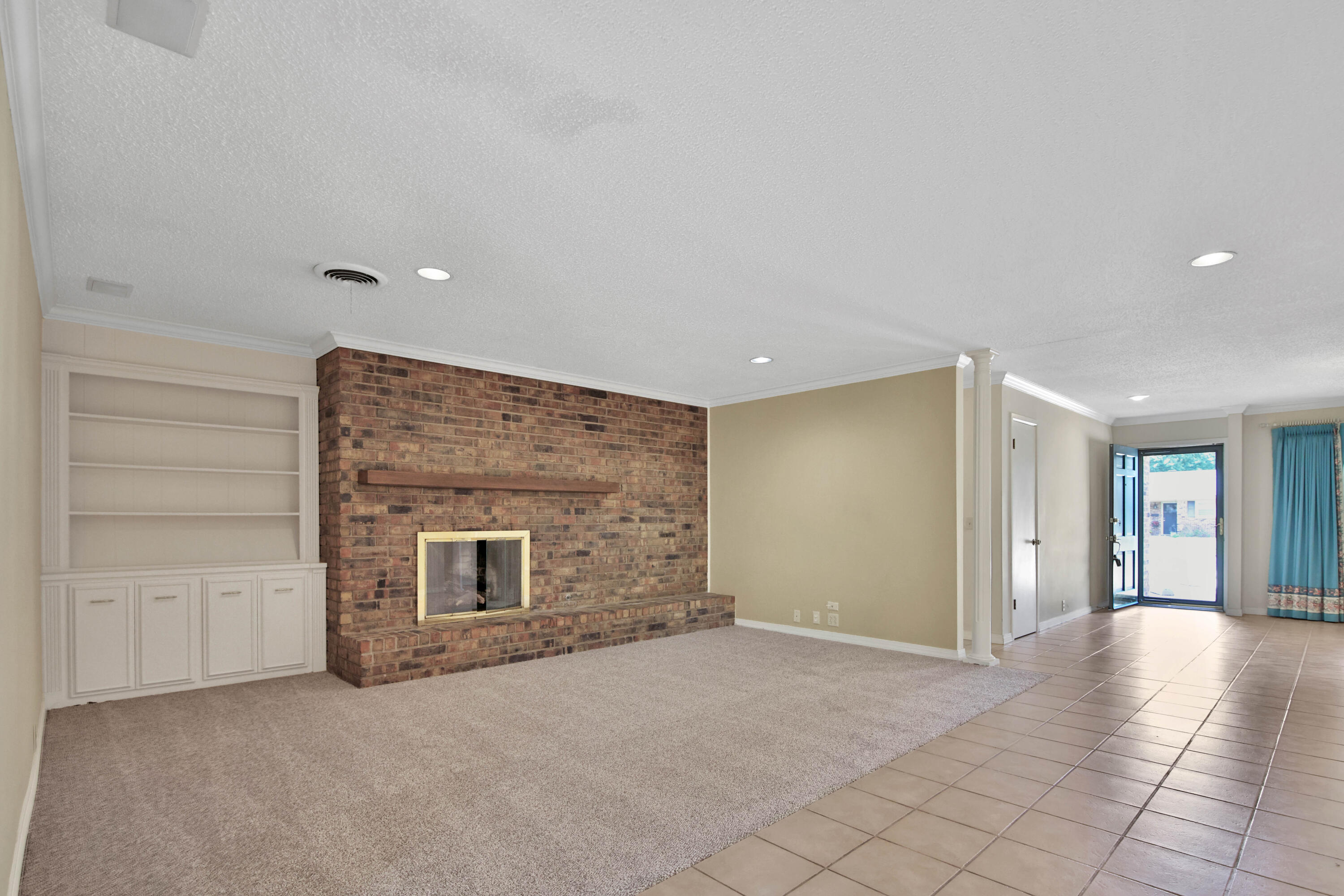 3407 68th Drive Lubbock, TX 79413 - Photo 6 of 41 IMG_1876