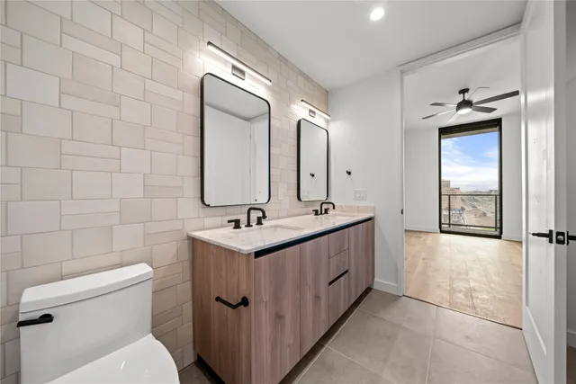 $715,000 | 84 East Avenue, Unit 2403, Austin, TX 78701