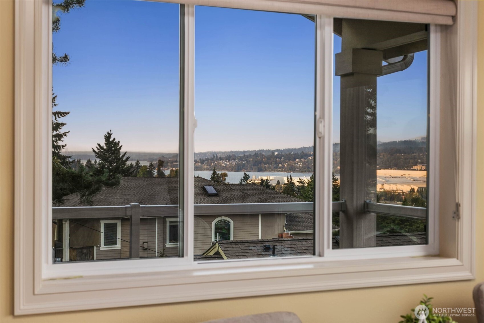 323 Lind Avenue Northwest Renton, WA 98057 - Photo 15 of 38 Gallery Image 15