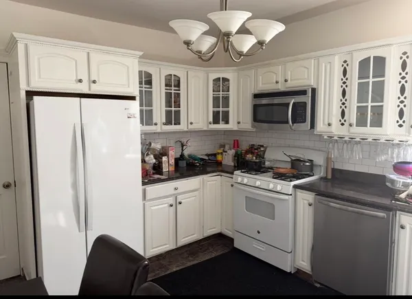 $4,000 | 7 Bentham Road, Unit 2, Boston, MA 02122