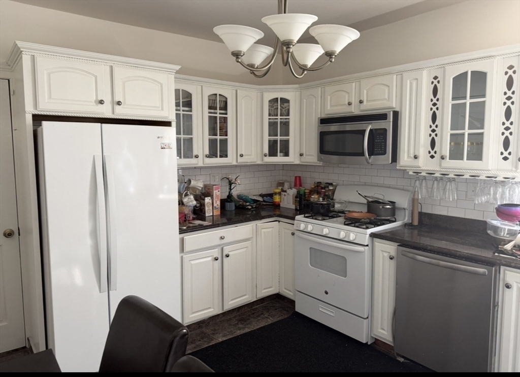 7 Bentham Road, Unit 2 Boston, MA 02122 - Photo 2 of 3