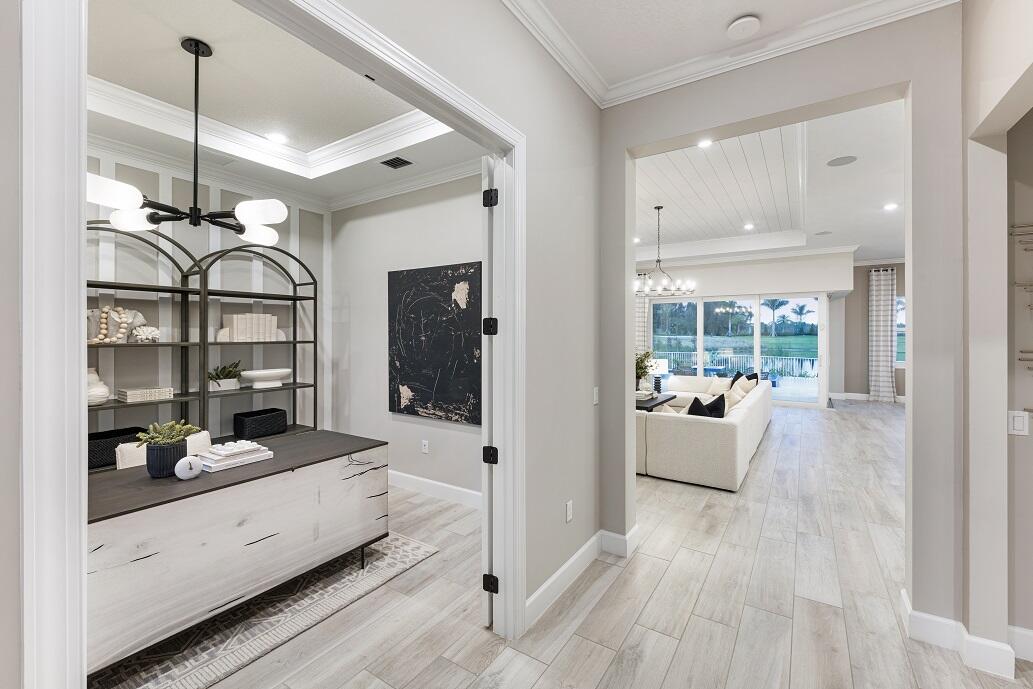 10470 Southwest Highpointe Drive, Unit 127 Stuart, FL 34997 - Photo 6 of 30 Foyer