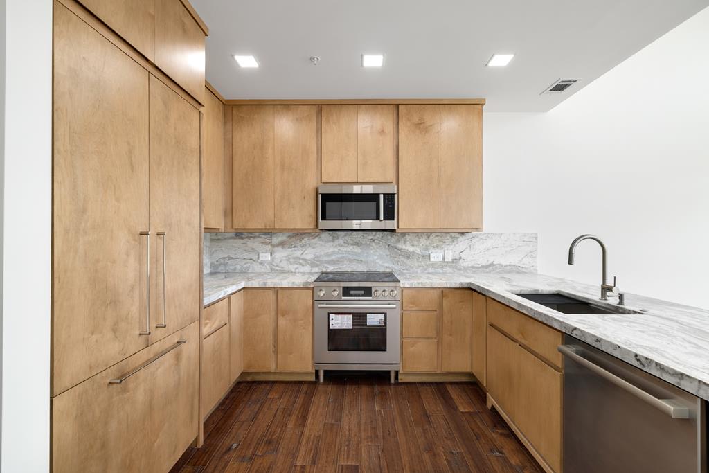 1281 East Main Street, Unit 3 Blue Ridge, GA 30513 - Photo 6 of 20