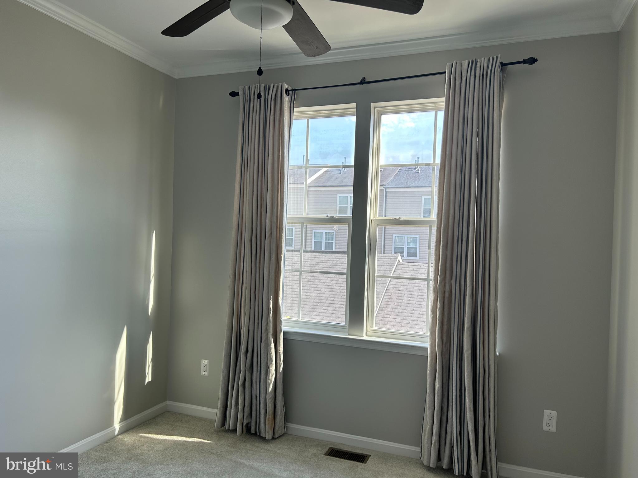 9090 Ribbon Falls Loop Bristow, VA 20136 - Photo 11 of 26