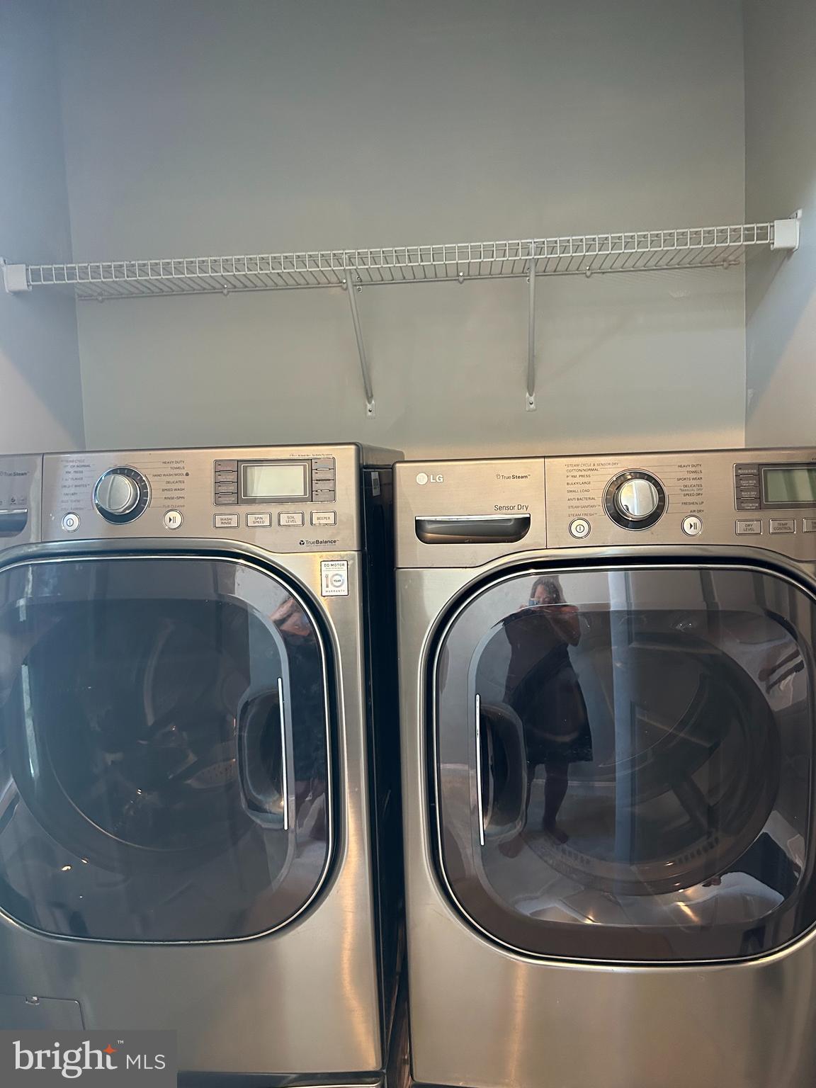 9090 Ribbon Falls Loop Bristow, VA 20136 - Photo 14 of 26