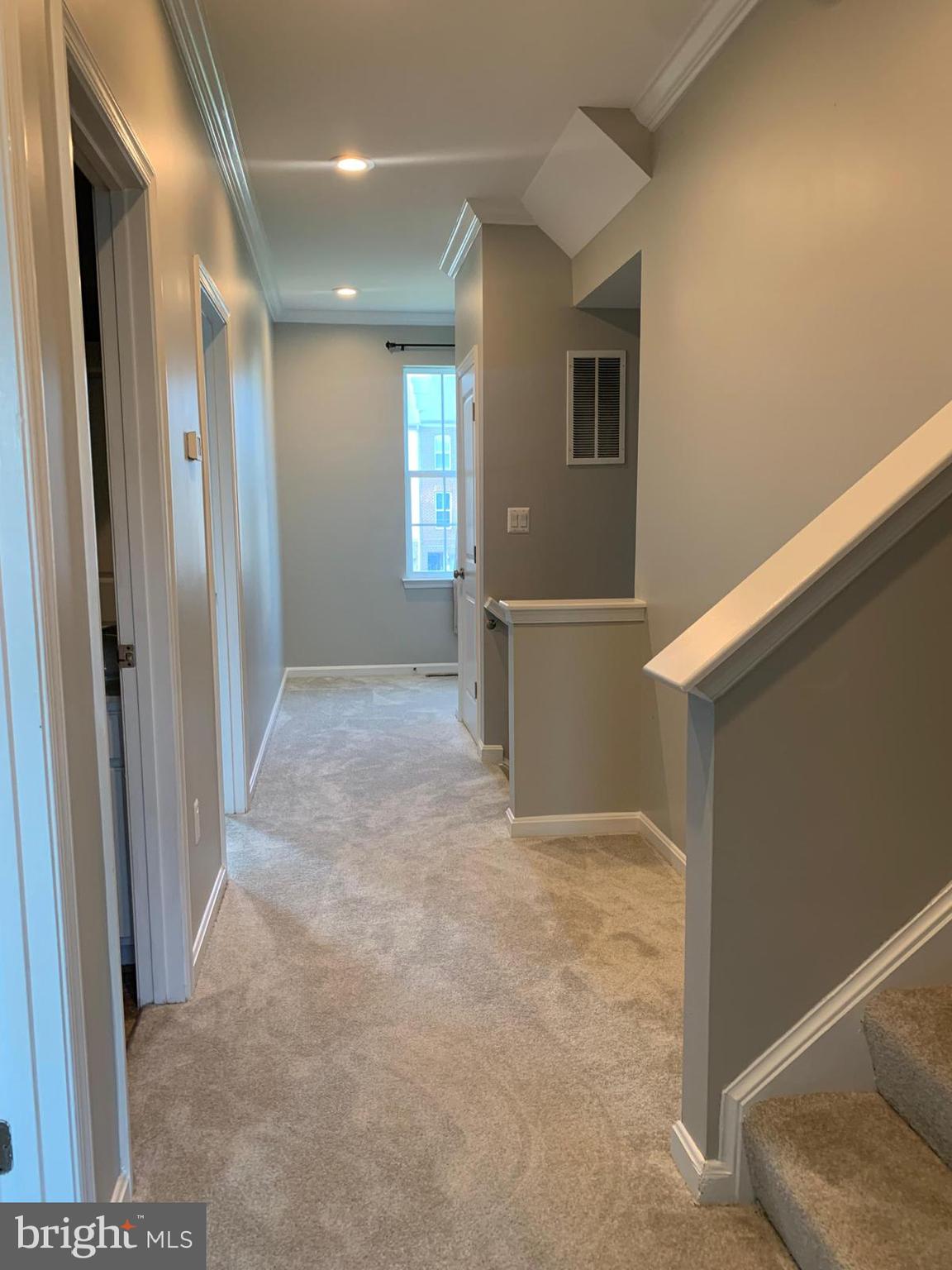 9090 Ribbon Falls Loop Bristow, VA 20136 - Photo 8 of 26