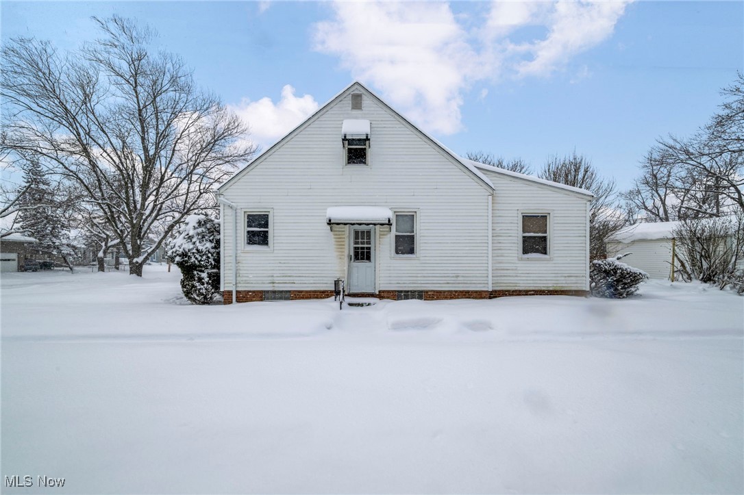 5100 Erwin Street Maple Heights, OH 44137 - Photo 32 of 38