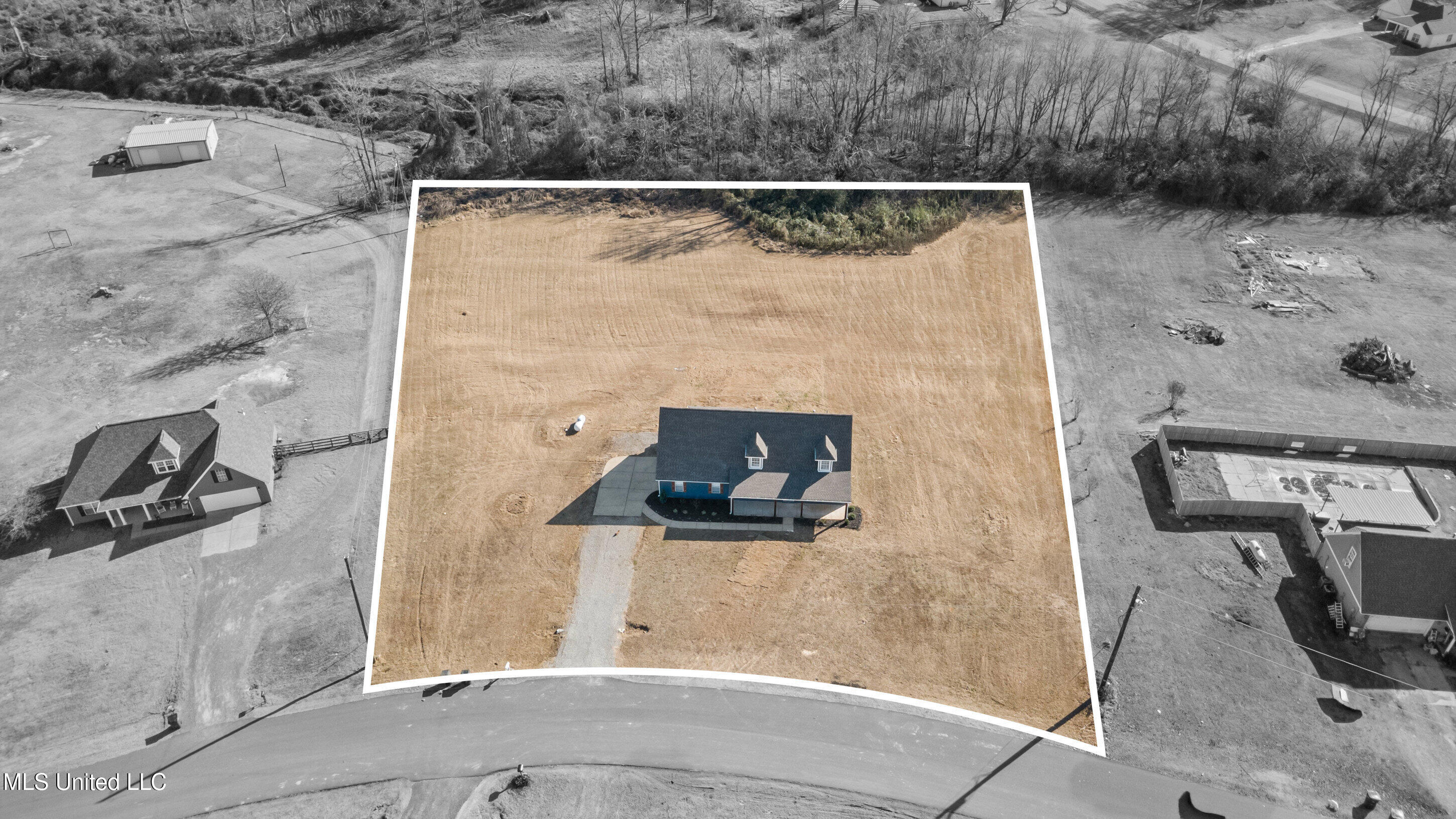 166 Waverly Road Senatobia, MS 38668 - Photo 24 of 34 27_dji_0015_print lot lines