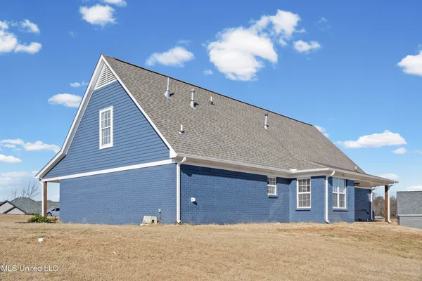 $295,000 | 166 Waverly Road, Senatobia, MS 38668