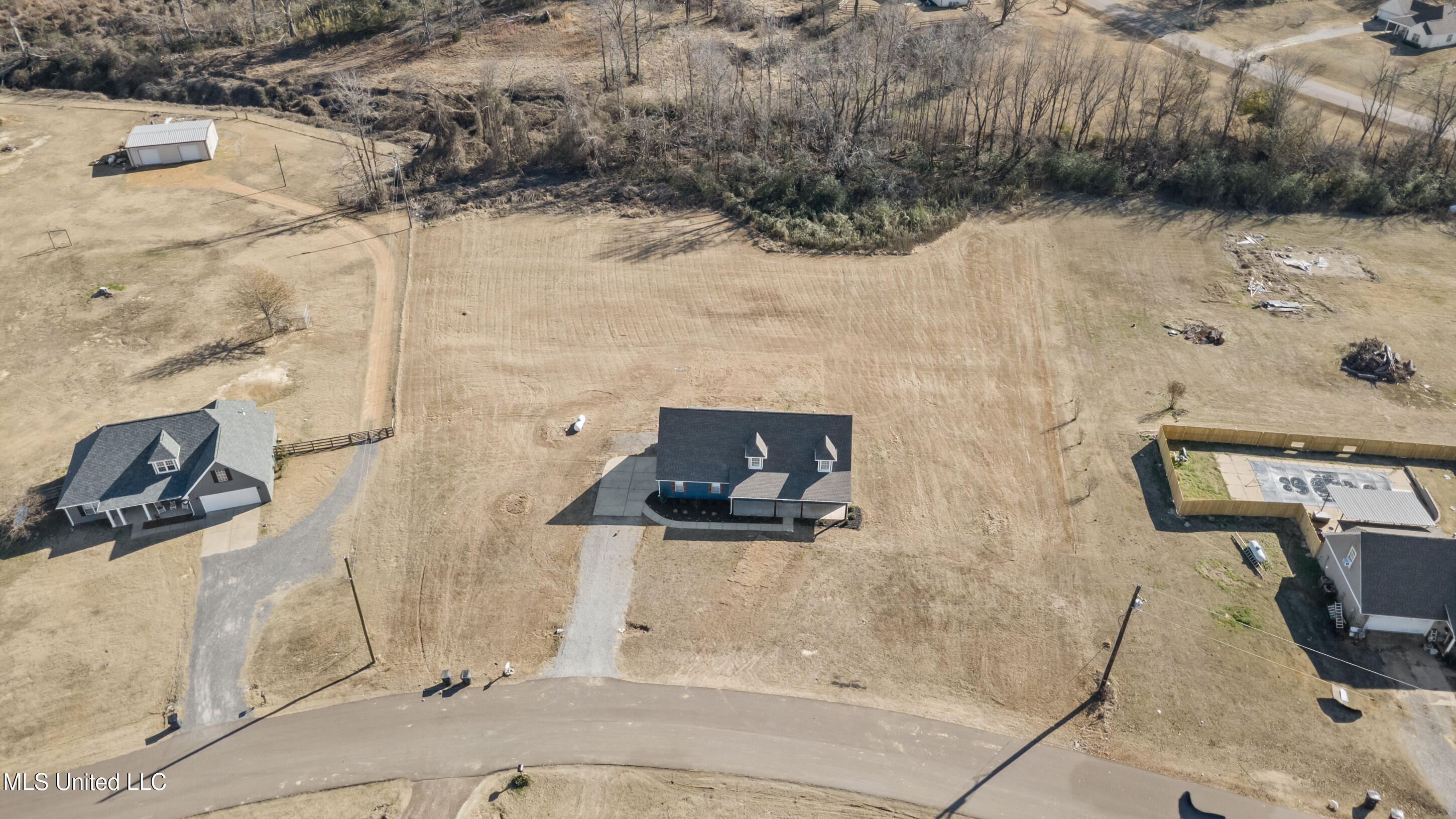 166 Waverly Road Senatobia, MS 38668 - Photo 30 of 34 28_dji_0015_print