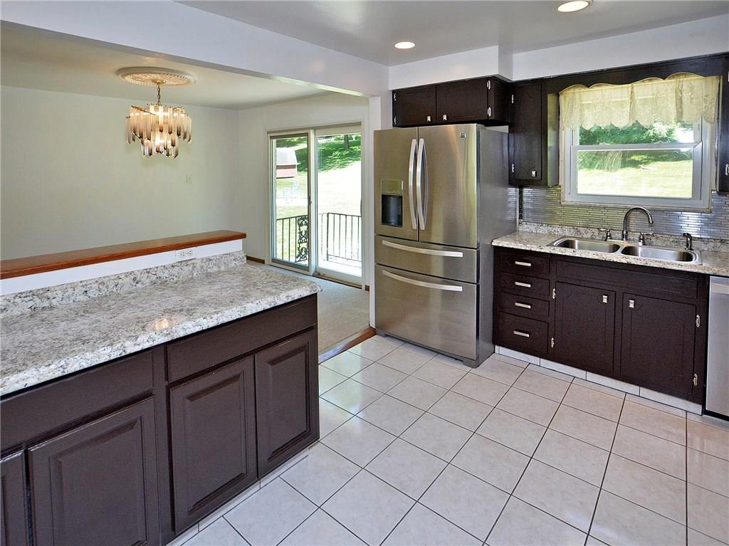 1445 Beulah Road Pittsburgh, PA 15235 - Photo 5 of 25 Gallery Image 5