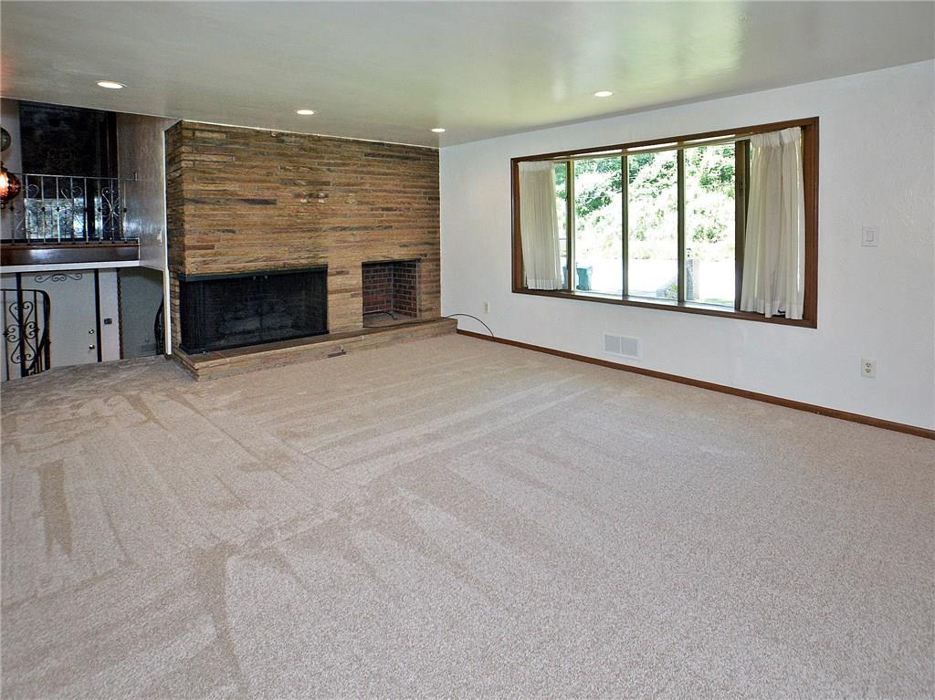 1445 Beulah Road Pittsburgh, PA 15235 - Photo 7 of 25 Gallery Image 7