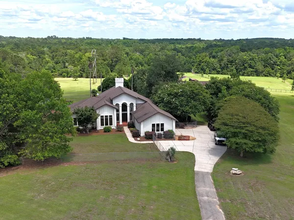 $900,000 | 3126 Fairbanks Ferry Road, Havana, FL 32333