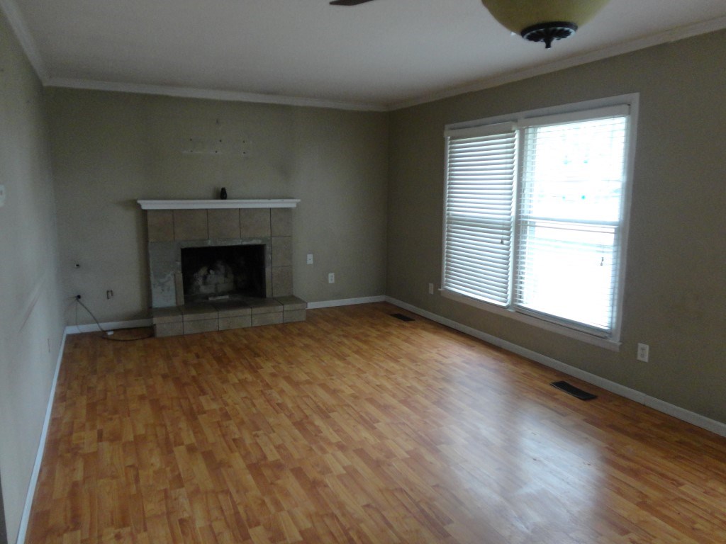 1930 Mathias Street Fort Wayne, IN 46815 - Photo 2 of 12 Gallery Image 2